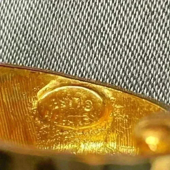 Kenneth J lane KJL clip on earrings 90s - Picture 4 of 6